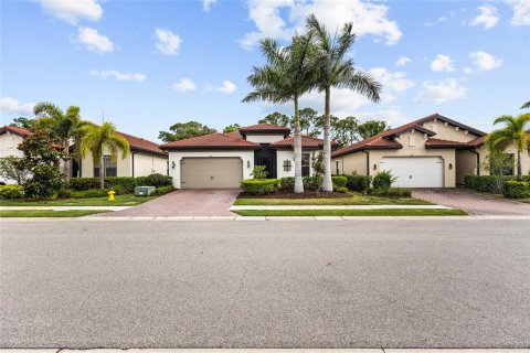 House in Nokomis, Florida 4 bedrooms, 225.85 sq.m. № 2199331 - photo 3