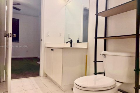 Снять в аренду квартиру в Хомстед, Флорида 3 спальни, 109.81м2, № 1995783 - фото 16