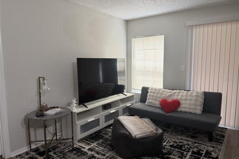 Condo in Orlando, Florida, 2 bedrooms  № 2234422 - photo 10