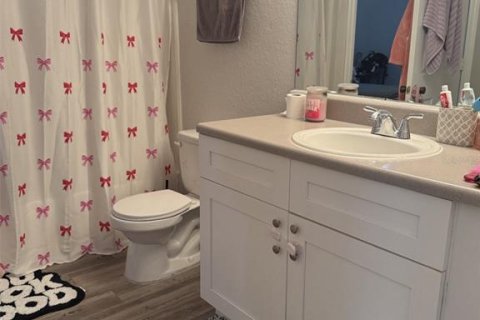 Condo in Orlando, Florida, 2 bedrooms  № 2234422 - photo 12