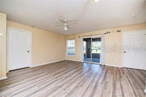 Condo in Orlando, Florida, 2 bedrooms  № 2234422 - photo 16