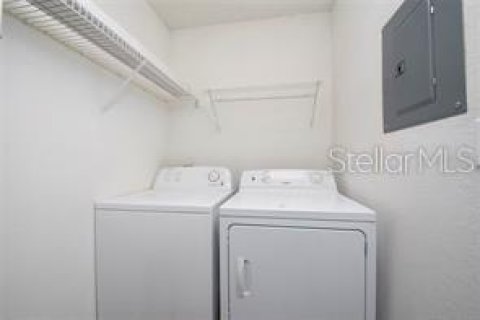 Condo in Orlando, Florida, 2 bedrooms  № 2234422 - photo 28