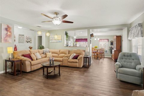 Villa ou maison à vendre à Mulberry, Floride: 3 chambres, 157.47 m2 № 2430482 - photo 2