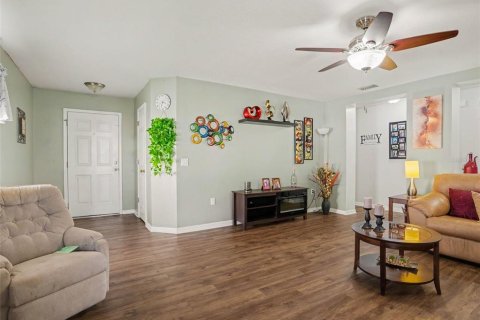 Villa ou maison à vendre à Mulberry, Floride: 3 chambres, 157.47 m2 № 2430482 - photo 9