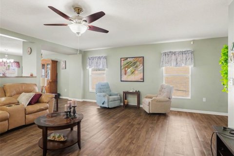 Villa ou maison à vendre à Mulberry, Floride: 3 chambres, 157.47 m2 № 2430482 - photo 8