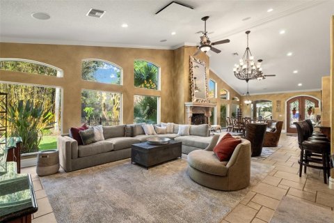 Casa en venta en Port Orange, Florida, 5 dormitorios, 541.16 m2 № 2215743 - foto 12