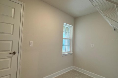 House in Saint Cloud, Florida 3 bedrooms, 131.46 sq.m. № 1819479 - photo 15