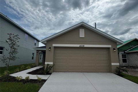 House in Saint Cloud, Florida 3 bedrooms, 131.46 sq.m. № 1819479 - photo 4