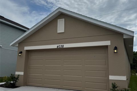 House in Saint Cloud, Florida 3 bedrooms, 131.46 sq.m. № 1819479 - photo 2