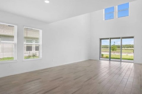 House in Apollo Beach, Florida 3 bedrooms, 191.38 sq.m. № 1799945 - photo 16