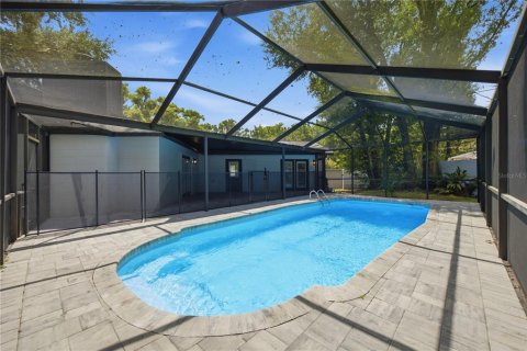 House in Tampa, Florida 3 bedrooms, 134.34 sq.m. № 2338905 - photo 29