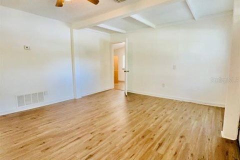 Apartment in Saint Petersburg, Florida 2 bedrooms, 73.21 sq.m. № 1870698 - photo 13