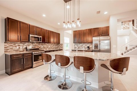 Casa en alquiler en Wesley Chapel, Florida, 4 dormitorios, 374.67 m2 № 1846675 - foto 6