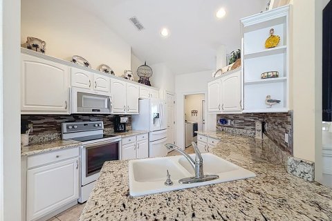 Casa en venta en Ocala, Florida, 3 dormitorios, 163.23 m2 № 2198113 - foto 27