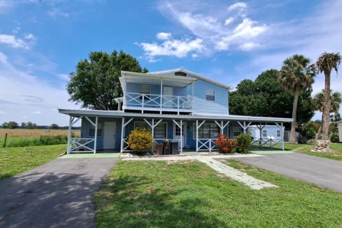 Casa en Okeechobee, Florida 3 dormitorios, 185.8 m2 № 2122976