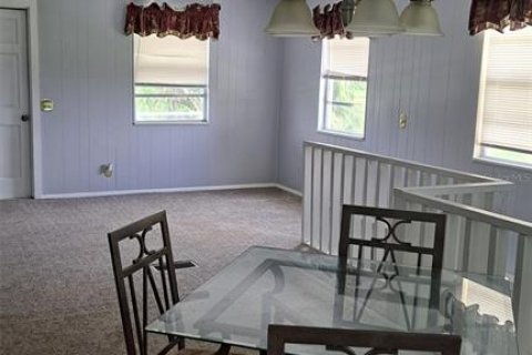 House in Okeechobee, Florida 3 bedrooms, 185.8 sq.m. № 2122976 - photo 20