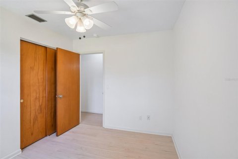 Casa en venta en Seffner, Florida, 3 dormitorios, 118.17 m2 № 2383788 - foto 22