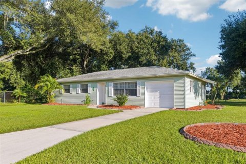 Casa en Seffner, Florida 3 dormitorios, 118.17 m2 № 2383788