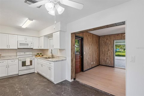 Casa en venta en Seffner, Florida, 3 dormitorios, 118.17 m2 № 2383788 - foto 16