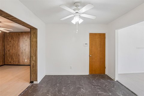 Casa en venta en Seffner, Florida, 3 dormitorios, 118.17 m2 № 2383788 - foto 10