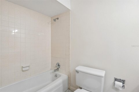 Casa en venta en Seffner, Florida, 3 dormitorios, 118.17 m2 № 2383788 - foto 24