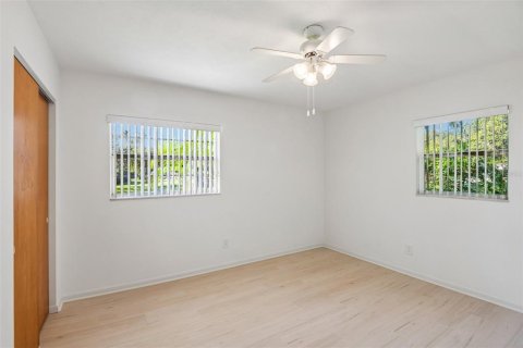 Casa en venta en Seffner, Florida, 3 dormitorios, 118.17 m2 № 2383788 - foto 25