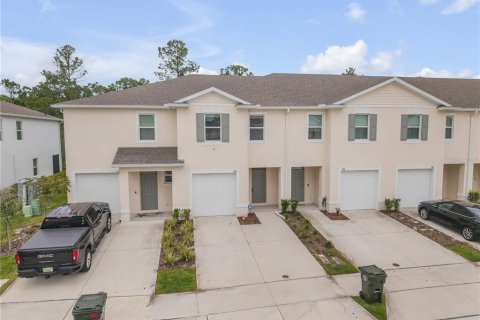 Townhouse in Daytona Beach, Florida 3 bedrooms, 153.85 sq.m. № 2106666 - photo 6