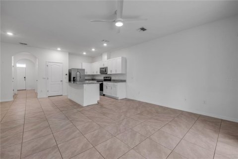 Townhouse in Daytona Beach, Florida 3 bedrooms, 153.85 sq.m. № 2106666 - photo 27