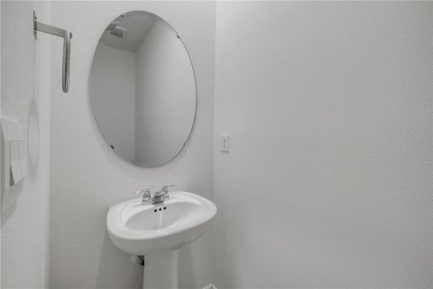 Townhouse in Daytona Beach, Florida 3 bedrooms, 153.85 sq.m. № 2106666 - photo 16