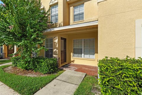Adosado en alquiler en Zephyrhills, Florida, 3 dormitorios, 145.02 m2 № 1911676 - foto 2