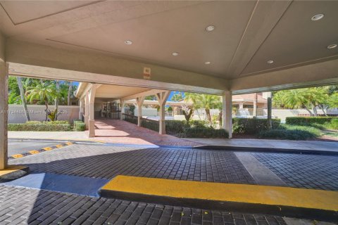 Townhouse in Miami, Florida 2 bedrooms, 65.96 sq.m. № 1484816 - photo 22