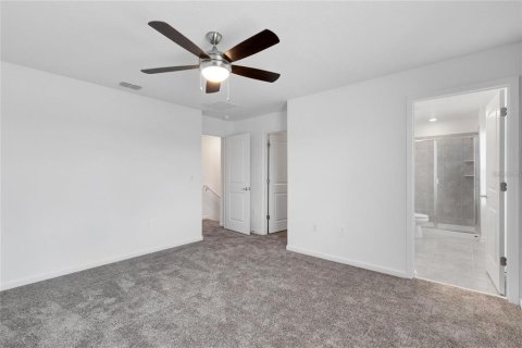 Townhouse in Winter Garden, Florida 3 bedrooms, 151.99 sq.m. № 2107579 - photo 14