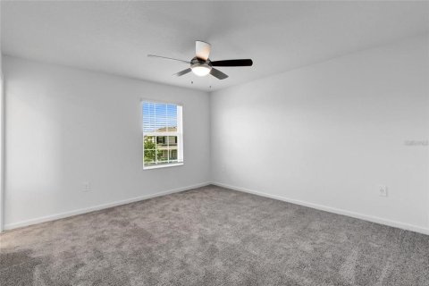 Townhouse in Winter Garden, Florida 3 bedrooms, 151.99 sq.m. № 2107579 - photo 19
