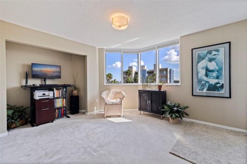 Copropriété à vendre à Indian Shores, Floride: 3 chambres, 189.99 m2 № 2398994 - photo 29