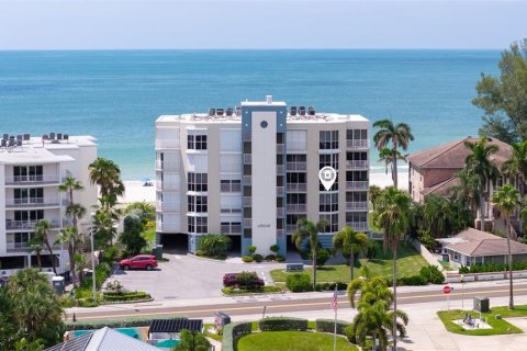 Condo à Indian Shores, Floride, 3 chambres № 2398994