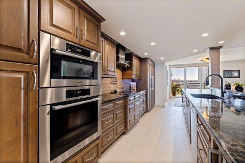 Copropriété à vendre à Indian Shores, Floride: 3 chambres, 189.99 m2 № 2398994 - photo 15