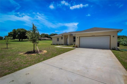 Villa ou maison à louer à Clermont, Floride: 4 chambres, 162.86 m2 № 1430617 - photo 3