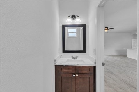 Villa ou maison à louer à Clermont, Floride: 4 chambres, 162.86 m2 № 1430617 - photo 24