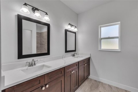 Villa ou maison à louer à Clermont, Floride: 4 chambres, 162.86 m2 № 1430617 - photo 13
