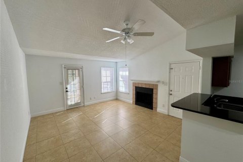 Condo in Orlando, Florida, 2 bedrooms № 2222220 - photo 11