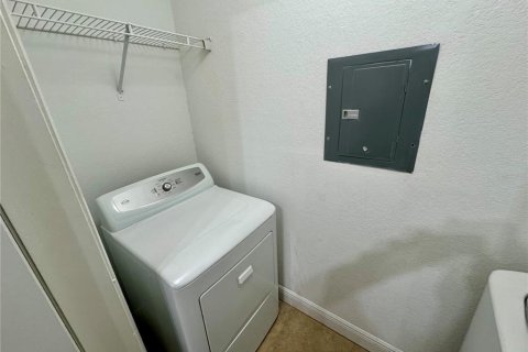 Condo in Orlando, Florida, 2 bedrooms № 2222220 - photo 14