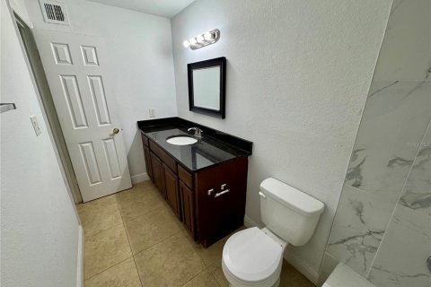 Condo in Orlando, Florida, 2 bedrooms № 2222220 - photo 19