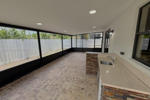 Villa ou maison à vendre à Homestead, Floride: 4 chambres, 209.03 m2 № 1872181 - photo 26
