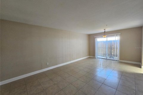 Appartement à louer à Tampa, Floride: 1 chambre, 65.03 m2 № 2125020 - photo 2