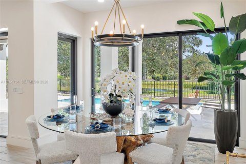 House in Tequesta, Florida 4 bedrooms, 343.55 sq.m. № 2086991 - photo 13