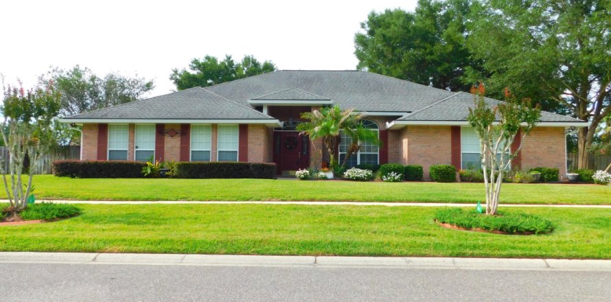 House in Middleburg, Florida 4 bedrooms, 277.96 sq.m. № 767513