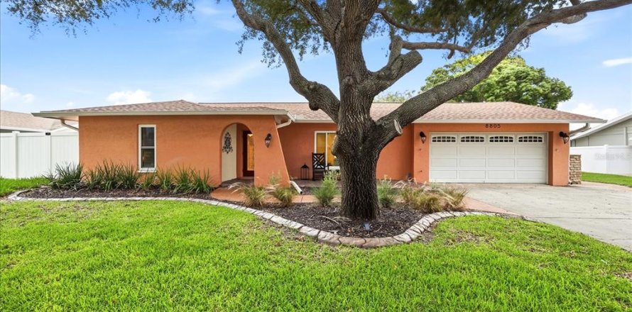 Villa ou maison à Seminole, Floride 3 chambres, 167.22 m2 № 2272925
