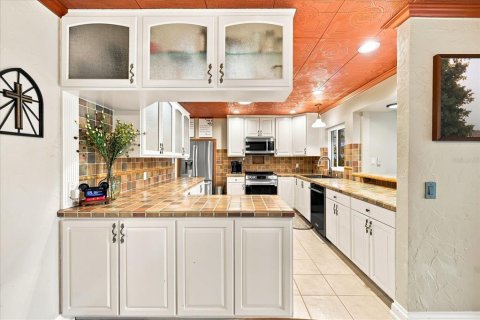 Villa ou maison à vendre à Seminole, Floride: 3 chambres, 167.22 m2 № 2272925 - photo 13
