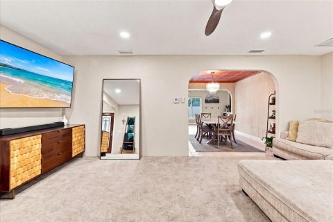 Villa ou maison à vendre à Seminole, Floride: 3 chambres, 167.22 m2 № 2272925 - photo 8