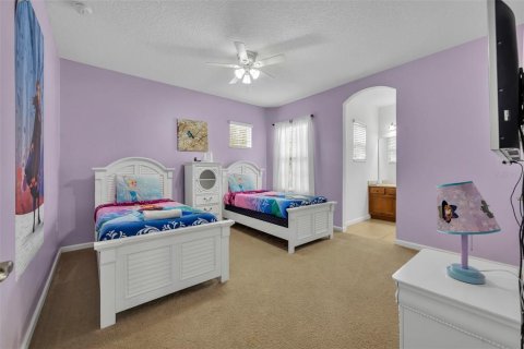 House in Davenport, Florida 6 bedrooms, 335.28 sq.m. № 216394 - photo 29